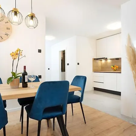 Glow Apartament *